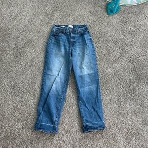 High Rise Universal Thread Blue Jeans